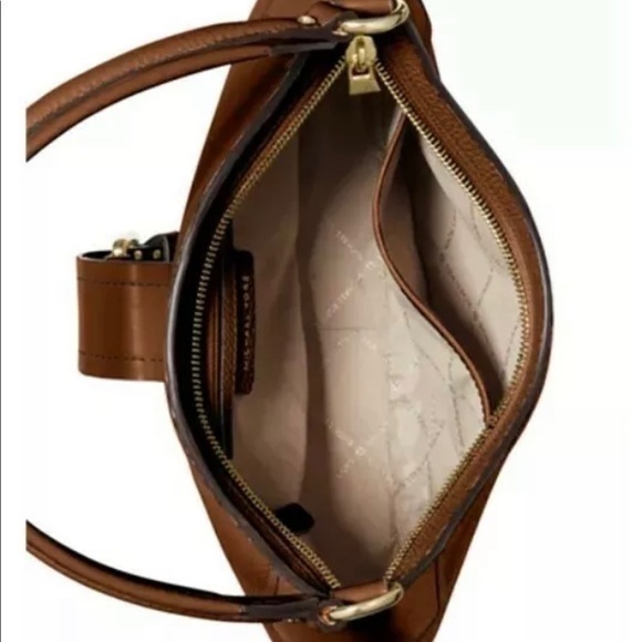 MICHAEL KORS Brown Leather Shoulder Handbag NWT - Picture 12 of 13